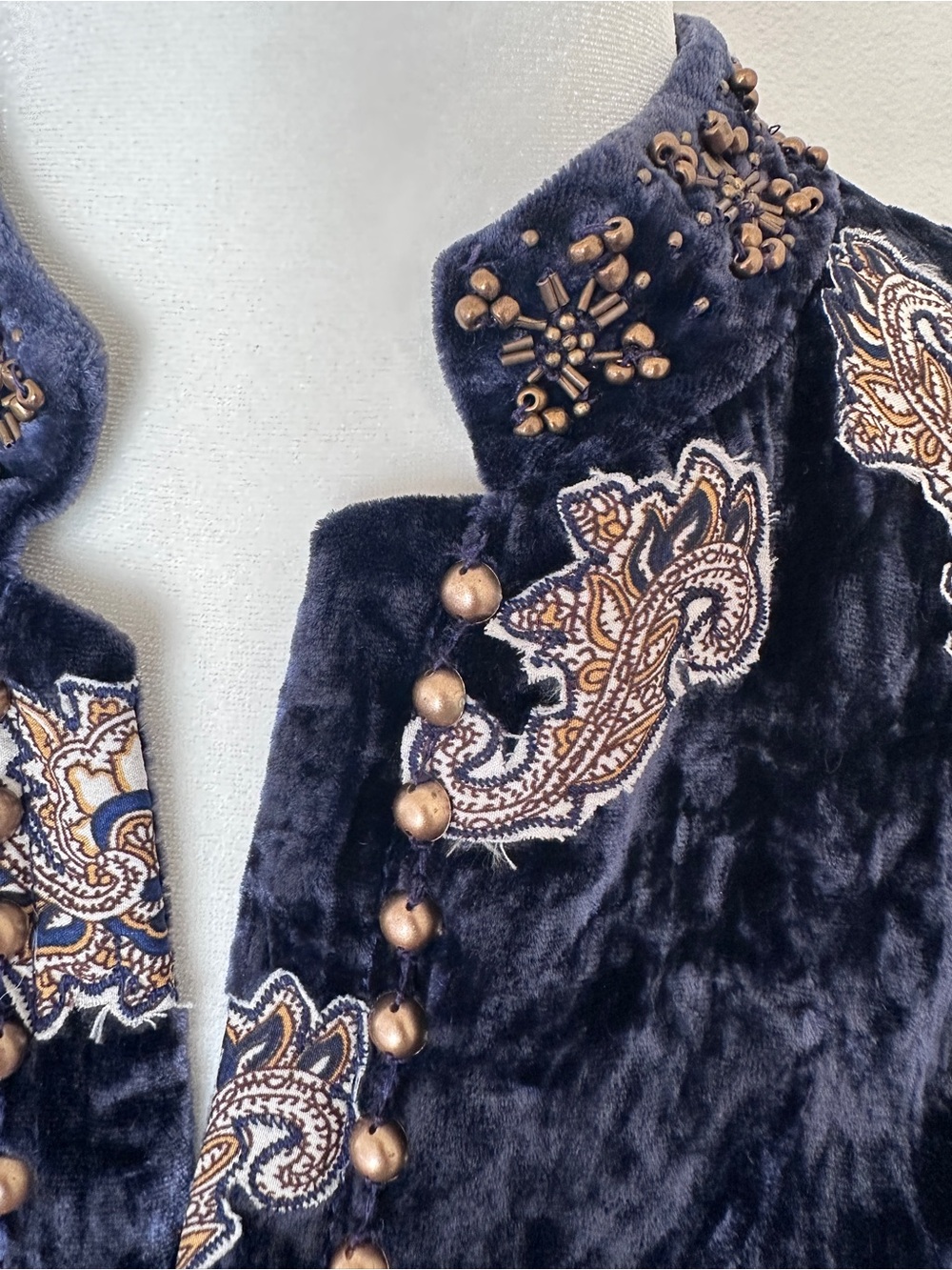 Chico’s Size 2 Navy Velvet Burnout Rayon Silk Jacket Duster Embellished - Picture 3 of 11